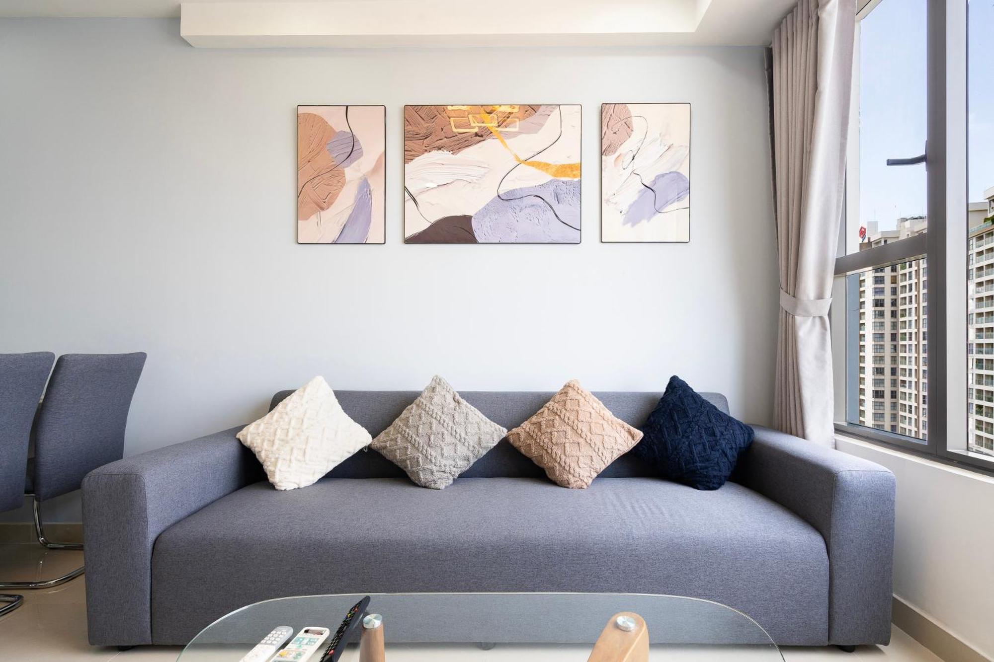 Lyn's Home-river Gate- Pool- Gym-pick Up * TP. Hồ Chí Minh
