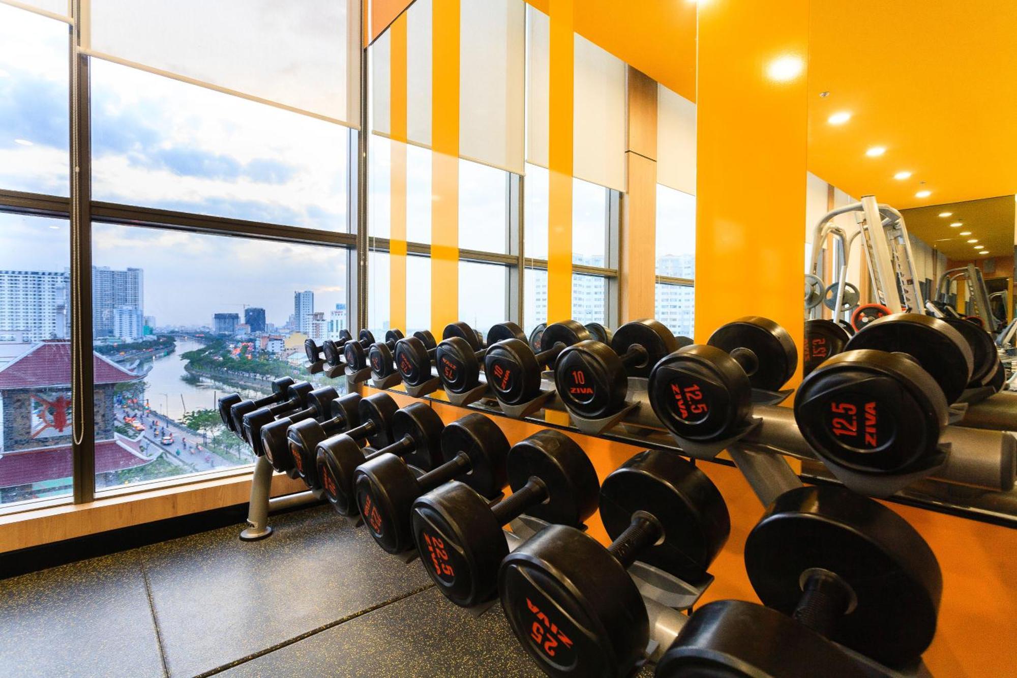Lyn's Home-river Gate- Pool- Gym-pick Up * TP. Hồ Chí Minh